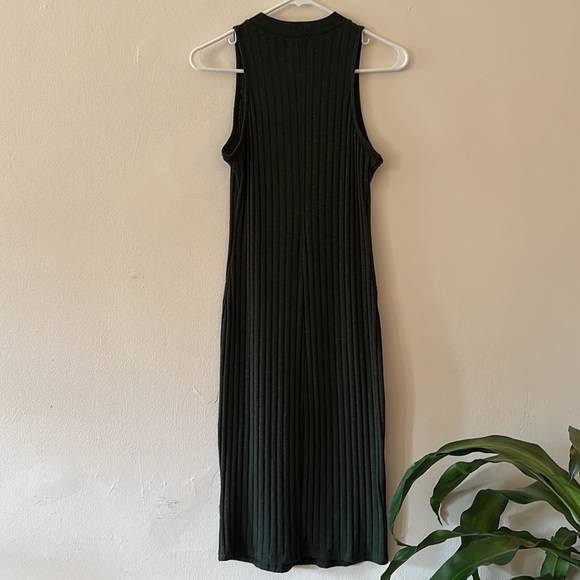 Green Sleeveless Ribbed Midi Dress Size M - Picture 5 of 5